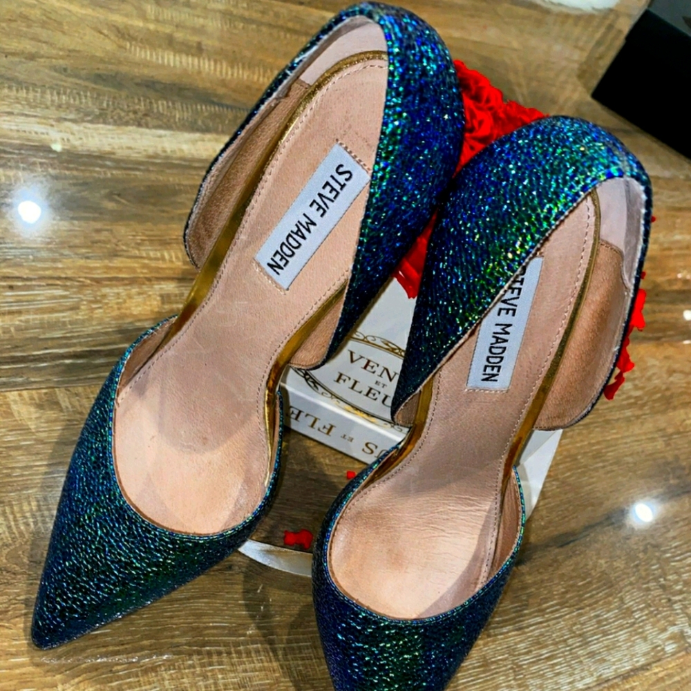 Steve Madden Sparkley Pumps